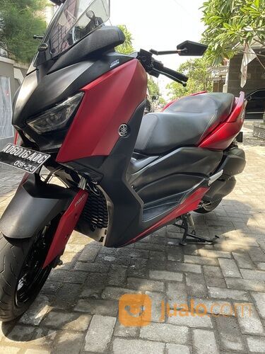 Yamaha XMax 250cc Istimewa Merah