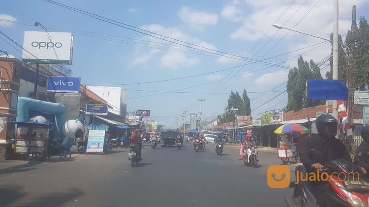 Toko Di Daerah Komersil Lemah Abang Sindang Laut Cirebon