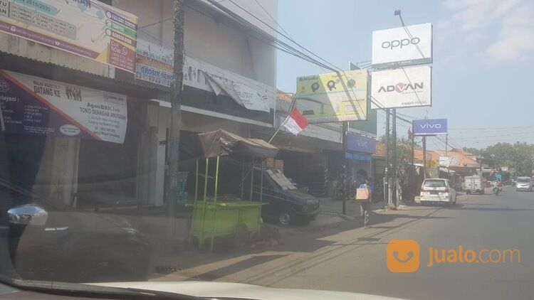 Toko Di Daerah Komersil Lemah Abang Sindang Laut Cirebon
