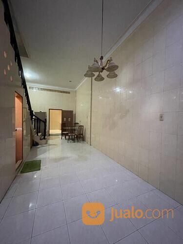 Ruko Jalan Intan (dekat Jalan Kapten Jumhana - Besi) Medan