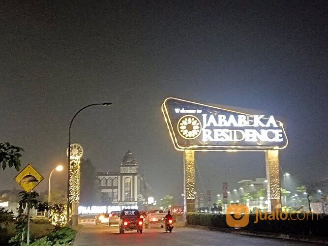 SCOOPY HITAM SILVER PLAT KABUPATEN BEKASI