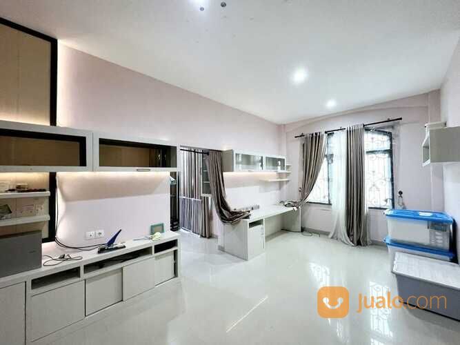 Villa Komplek Helios (daerah Polonia) Medan