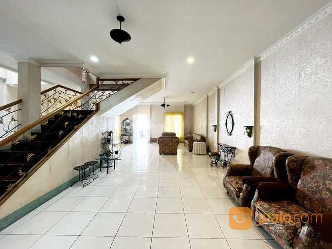 Villa Komplek Taman Malibu Indah (Jalan Malibu Alam Raya - Polonia) Medan