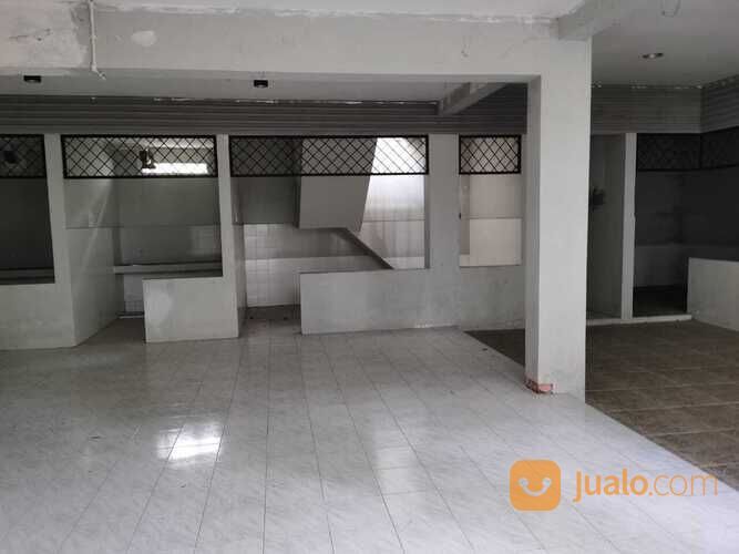 Rumah Surabaya Pusat Kota - Jl.Tidar, Parkiran 12 Mobil - MURAH Rp.21jt-an/m2