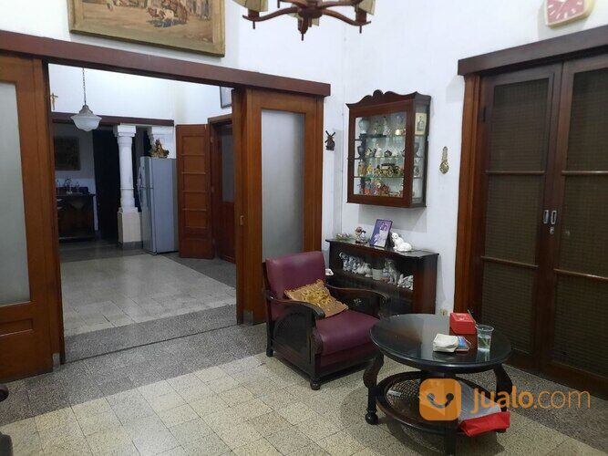 Rumah Bangunan Belanda Surabaya