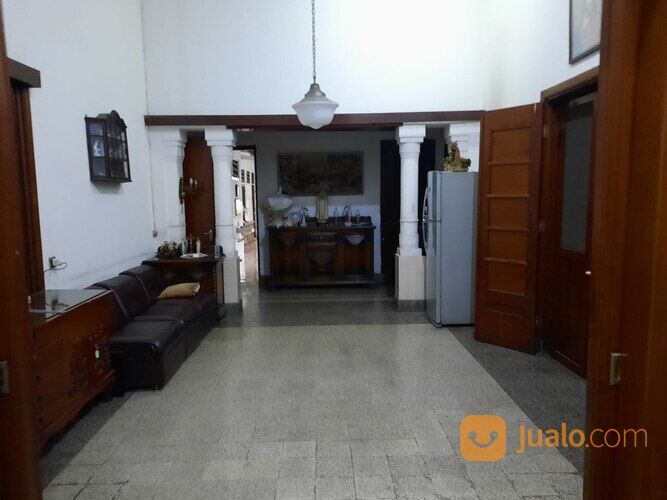 Rumah Bangunan Belanda Surabaya