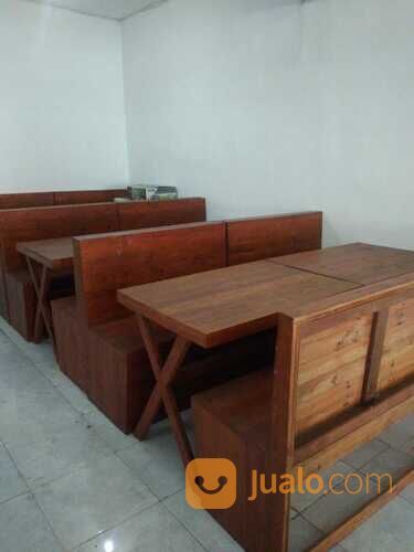 Meja Cafe Bahan Kayu Jati Belanda