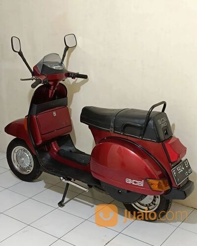 VESPA EXCEL RED ROSSO TAHUN 1996