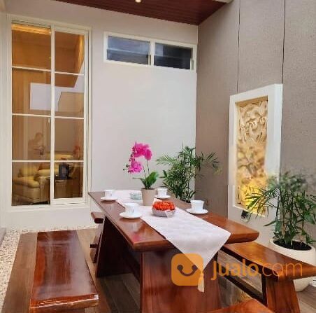Rumah Villa Taman Telaga - Bukit Telaga Golf Citraland Surabaya BONUS SEMI Furniture