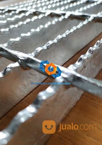 GRATING STEEL GALVANIS DAN HDG UK 600 CM X 90 CM BISA CUSTOME