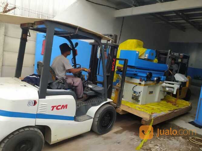 Rental Forklift dan Crane Karawang