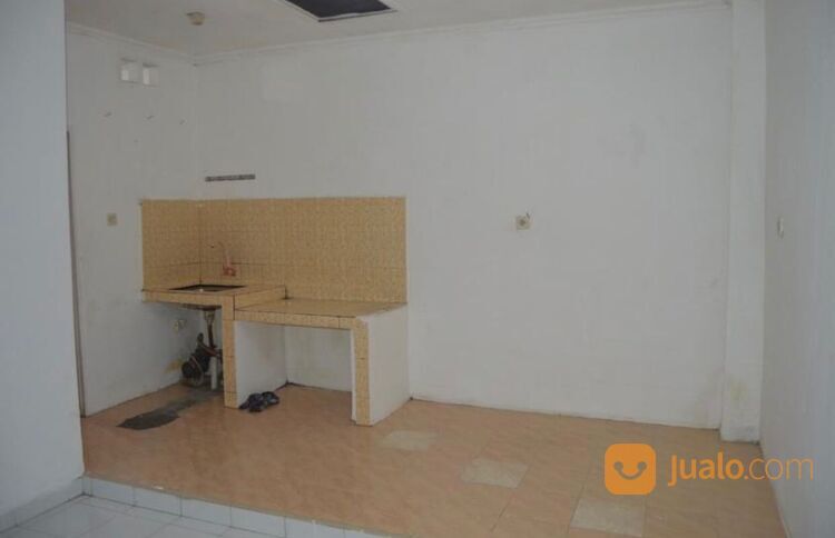 Rumah Secondary KT2 KM 1 Akses Mobil 2 Menit dari Mitra10 Cibinong