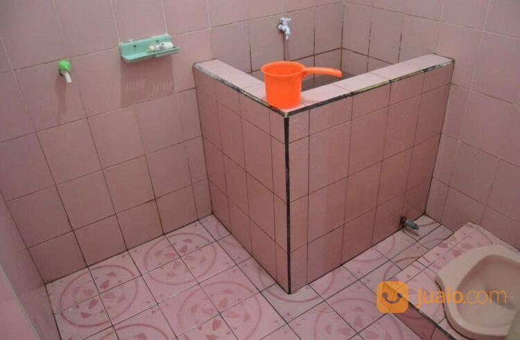 Rumah Secondary KT2 KM 1 Akses Mobil 2 Menit dari Mitra10 Cibinong