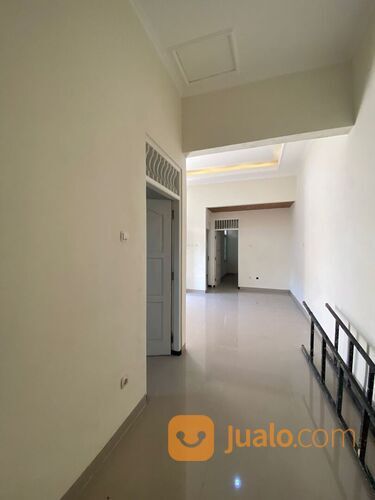 Rumah di Jl Godean km 6,5, Sidoarum, Sleman