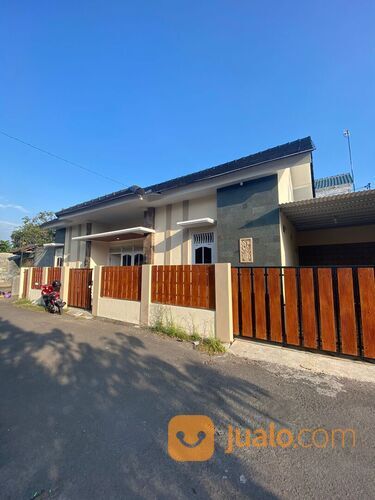 Rumah di Jl Godean km 6,5, Sidoarum, Sleman