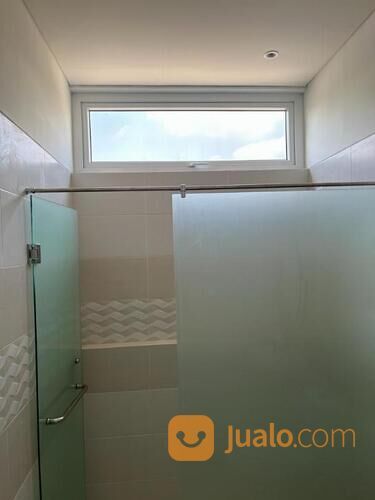 Rumah hoek 2 Lantai luas 180m2 type 4KT, Cluster Hyland BSD City Tangerang