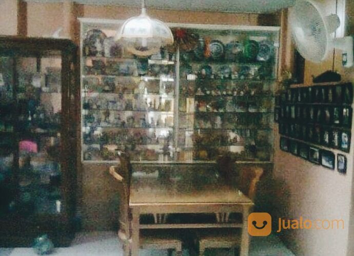 Rumah di Perumahan Taman Galaxi Bekasi Selatan