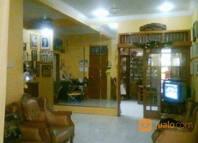 Rumah di Perumahan Taman Galaxi Bekasi Selatan