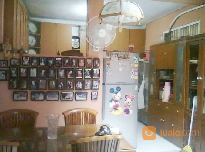 Rumah di Perumahan Taman Galaxi Bekasi Selatan