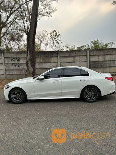 MERCEDES BENZ C300 AMG 2022 NEW MODEL W206 WHITE ON BLACK