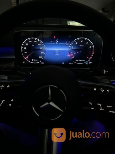 MERCEDES BENZ C300 AMG 2022 NEW MODEL W206 WHITE ON BLACK