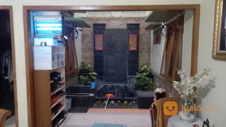 Rumah Mewah Dalam Perumahan Pesona Khayangan Depok