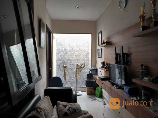 Cluster Prestigia - The Eminent Bsd City