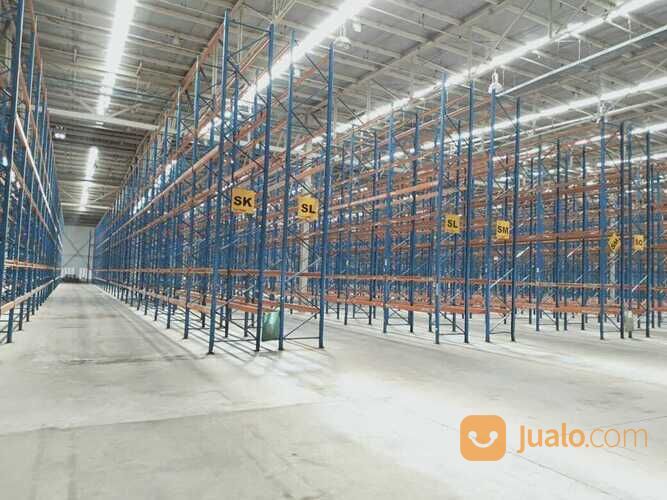 Gudang Dumar Industri, Dekat Jalan Masuk, Dekat Raya Margomulyo