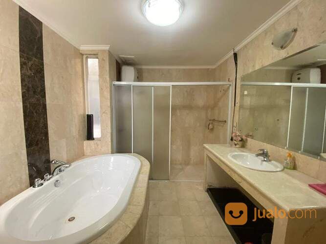 Rumah di Gold coast pik 1