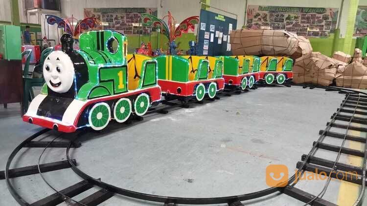 wahana odong pasar malam kereta lantai / kereta rel bawah thomass