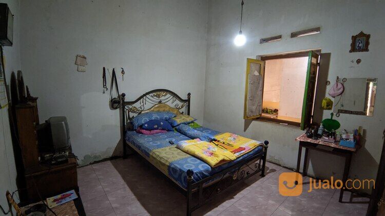 (BWI A.361) Rumah di Jl. Raya Sumberwaru Desa Tamanagung Kecamatan Cluring Banyuwangi