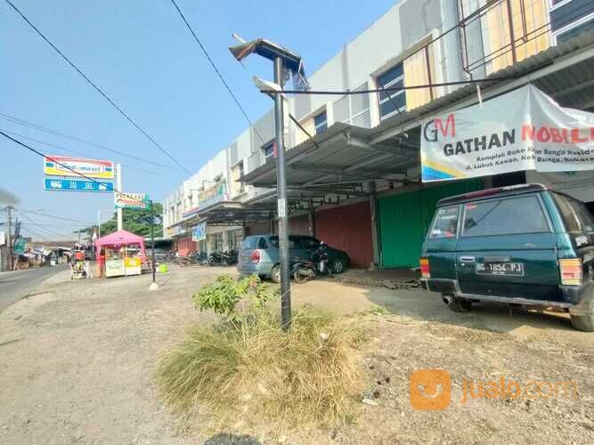 Ruko Kosong 2 lantai Jalan Lubuk Kawah Kebun Bunga