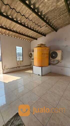 RUMAH 2 LANTAI DI TAMAN CIBODAS