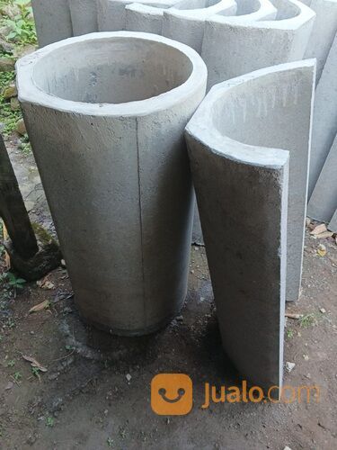 Buis Belah Setengah Lingkaran 30cm - Malang