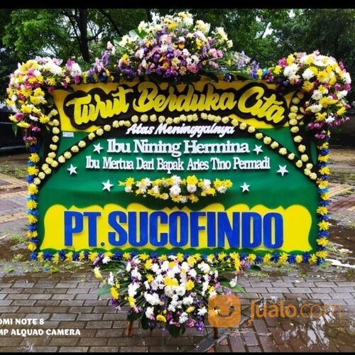 Toko karangan Bunga Di Jalan Cinunuk Bandung