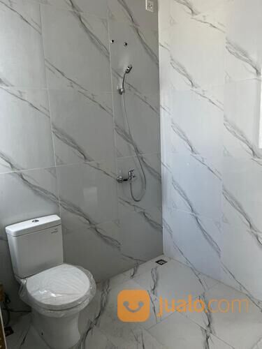 RUMAH LAVON 2 CLUSTER VIRIDIA