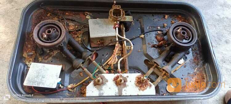 Speaker aktif segala merk melayani home service area Sidoarjo