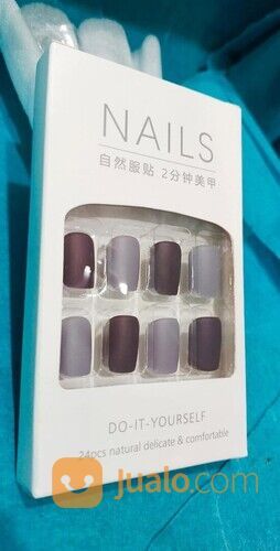Kuku Palsu Nails 24PCS Fake Nail Art Kekinian Kuku Polos Doff Free Lem