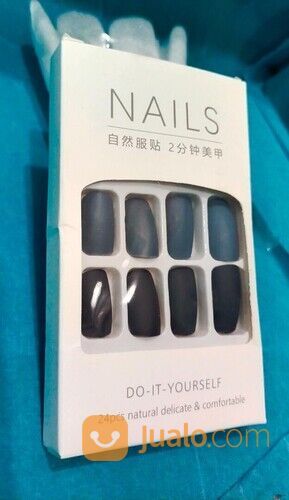Kuku Palsu Nails 24PCS Fake Nail Art Kekinian Kuku Polos Doff Free Lem