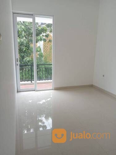 Rumah Gladiola Ciledug 2 Lantai siap huni cukup booking 5 juta