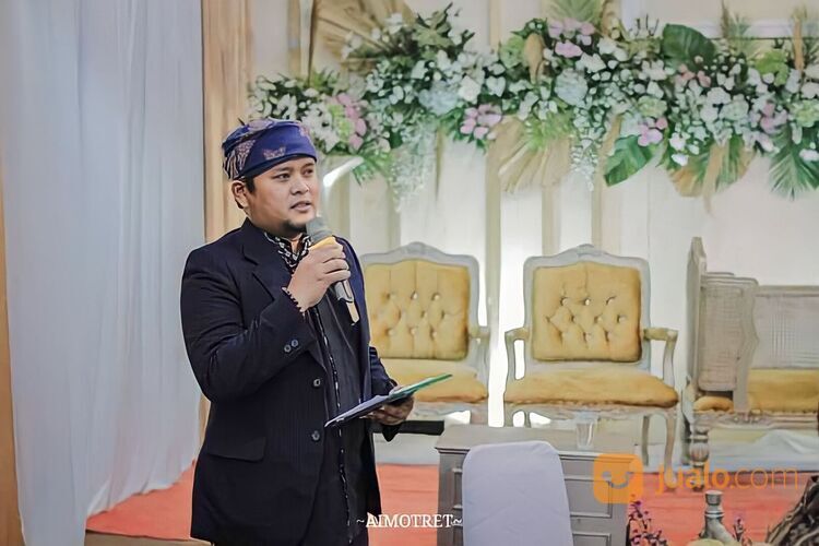 Jasa MC Akad Nikah dan MC RESEPSI 2025