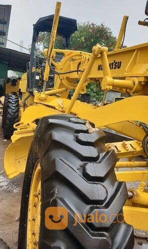 Motor Grader Komatsu GD511A-1 Tahun 2011