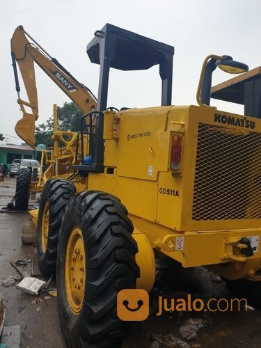 Motor Grader Komatsu GD511A-1 Tahun 2011