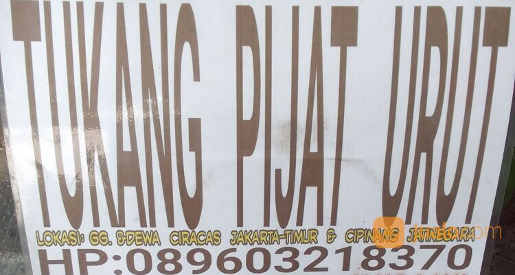 Pijat urut tradisional