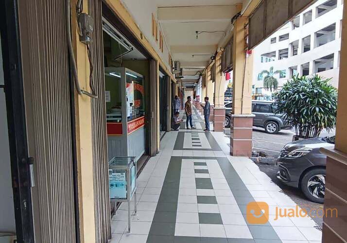 5 Unit Ruko 4 Lt di Nagoya Hill posisi Depan Matahari Dept Store