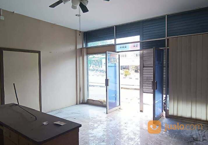 2 Unit Ruko 3 Lt Komplek Glass Center Ring 1 Jl. Raden Patah