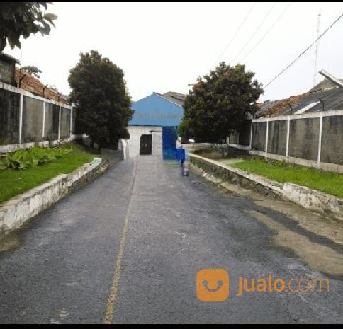 Pabrik ex Pabrik Garment di Bantar Gebang, Bekasi.