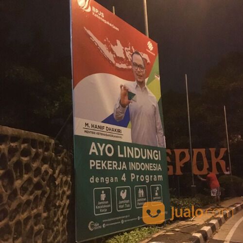 Jasa Pembuatan Neon Box Huruf Timbul Semesta Advertising