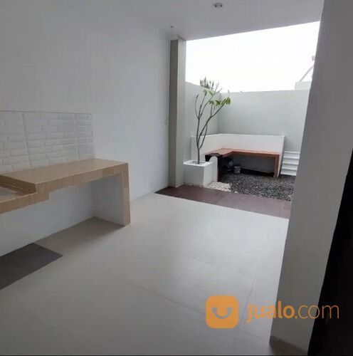 Rumah Mewah dekat BSB City Mijen Semarang di Perumahan Hilago