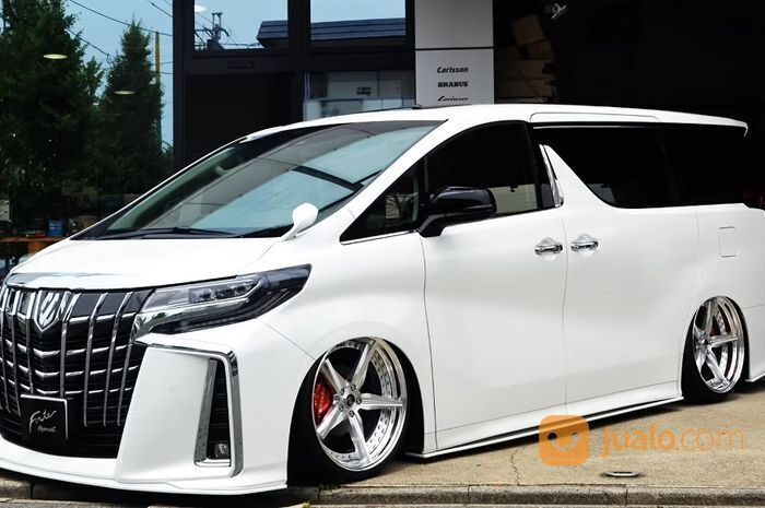 Bengkel spesialis repair kaki kaki mobil terbaik di solo